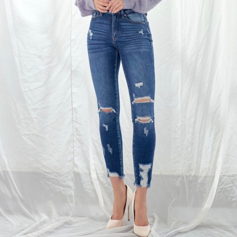 Kancan Distressed ankle Skinny Jean